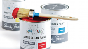 Annie Sloan chalk paint can of paint
